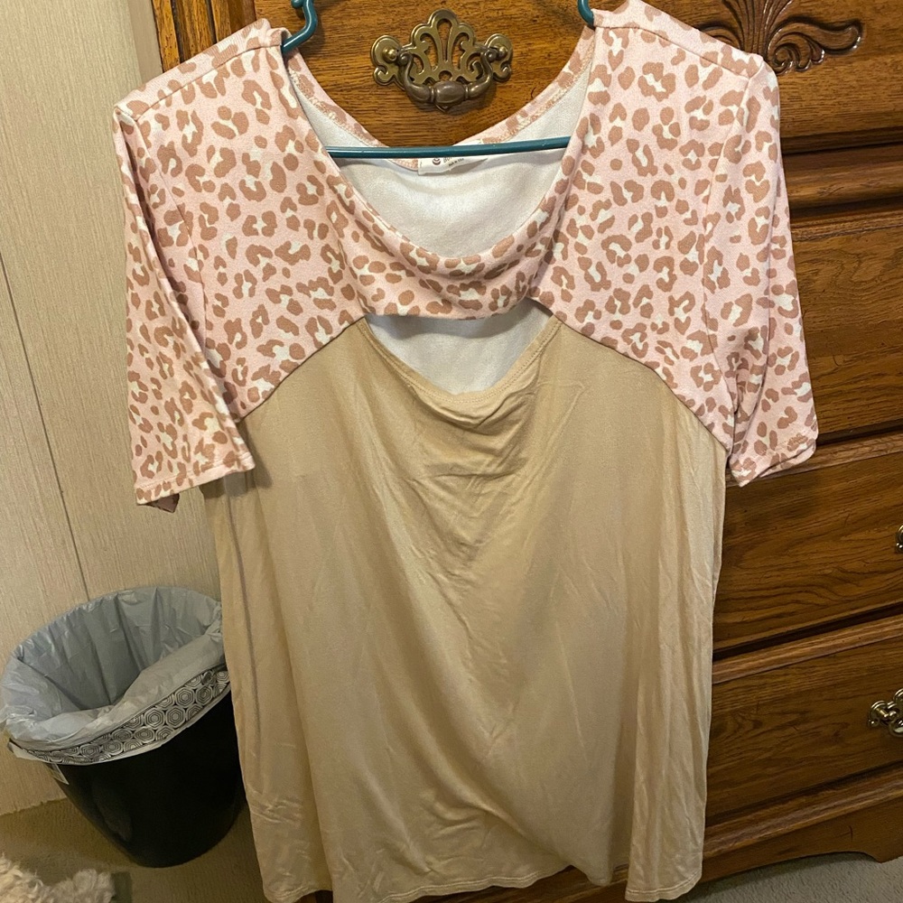 Boutique cheetah top